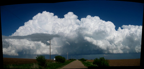 The nice wall of Cumulus Congestus clouds